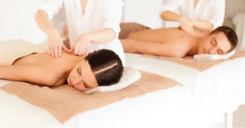 Relaxing couple massage experience at Oasis Beauty Spa